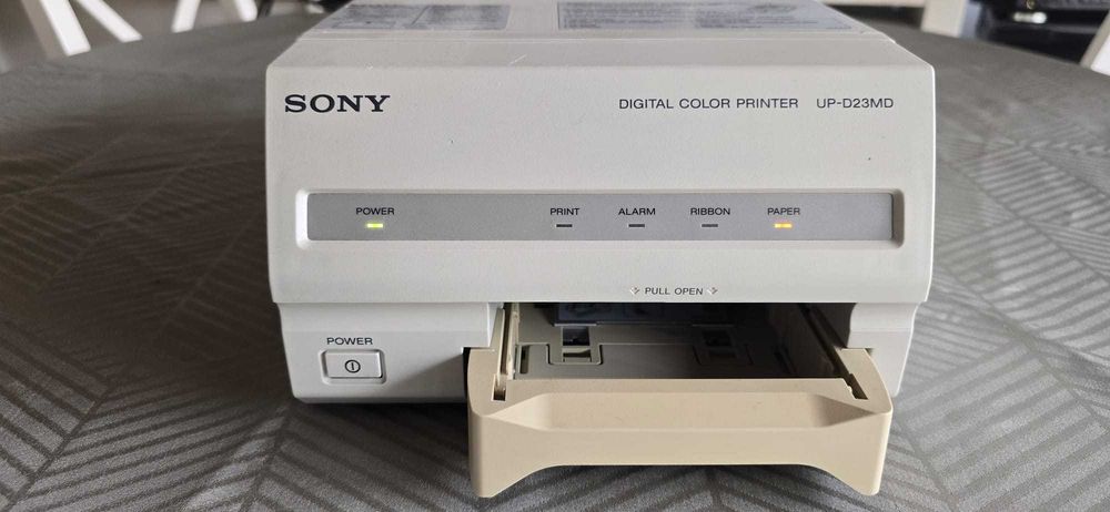 URGENT! VAND Lot ecografe GE Voluson E8 Expert, sonde medicale, !!CADOU!! - multifunctionala color HP CM4540MFP