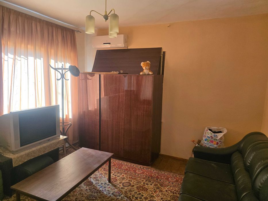 Продава се Къща в с. Преславен, Област Стара Загора - 100 кв.м за 900 €/кв.м - Снимка #2