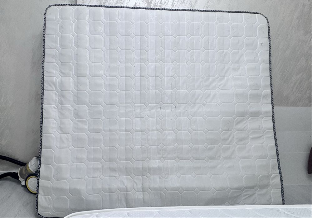 Отдам даром матрас