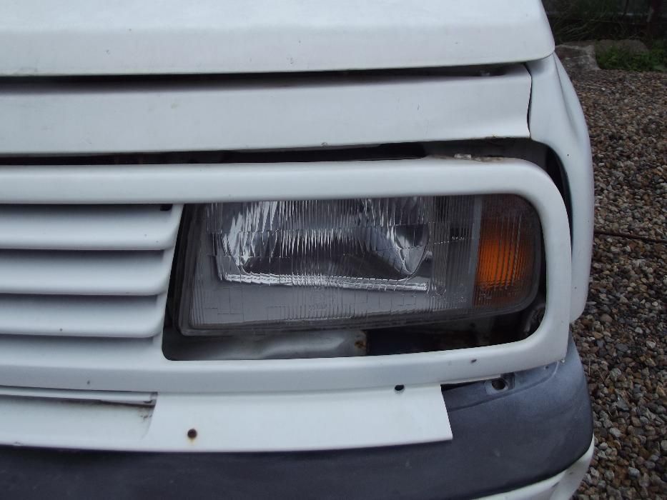 Far Suzuki Vitara faruri stanga dreapta dezmembrez Vitara Samurai