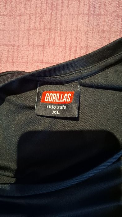 Tricou de vara de la Formația Gorilas
