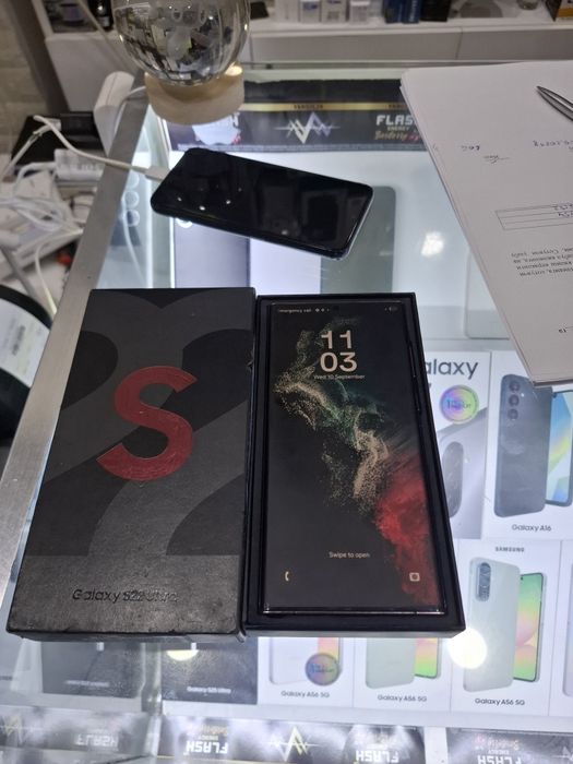 Samsung Galaxy S22 Ultra 5G Vietnam 12/256 Gb