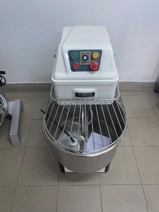 Mixer planetar / Malaxoare de 50 si 60 L - 0 ore de functionare