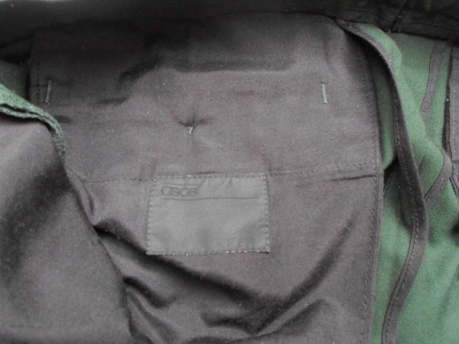 ASOS панталон размер 30