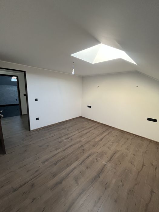 Casa parter + mansarda