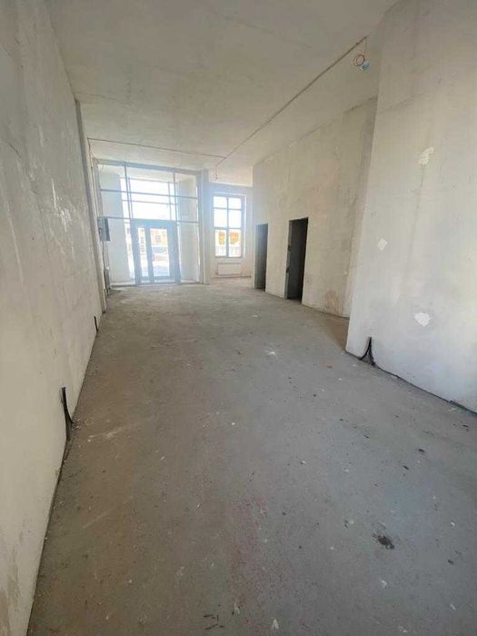 Помещение на первой линии