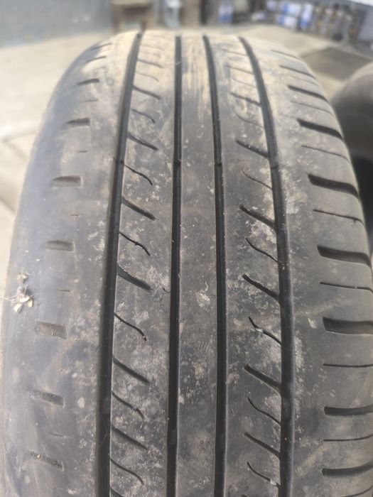 Продам 2шины на сезон хватит