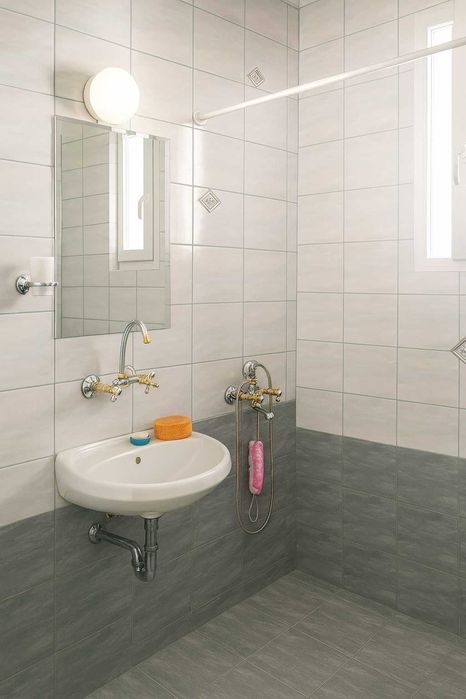 Дава се под наем Тристаен апартамент в София, Карпузица - 123 кв.м за 818 € - Снимка #6