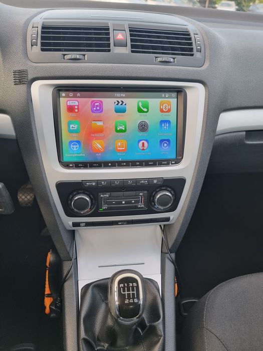 Skoda Octavia / 2011 / 1.2(benzină) / Climă  / Andoid  / Cameră...
