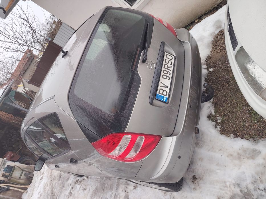 Vând Mercedes-Benz 2006