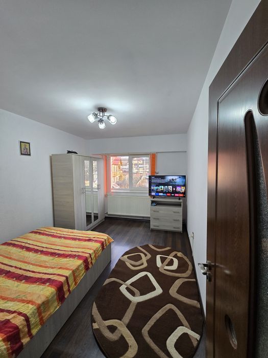 Inchiriez garsonieră