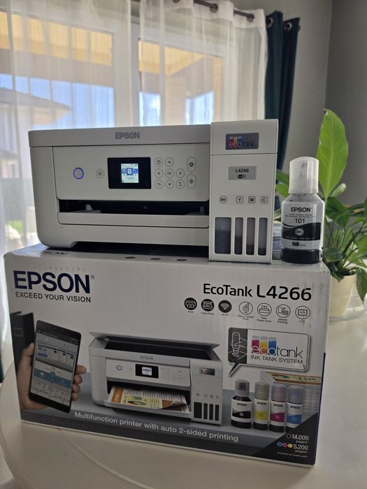 Vand imprimanta copiator scaner Epson EcoTank L4266