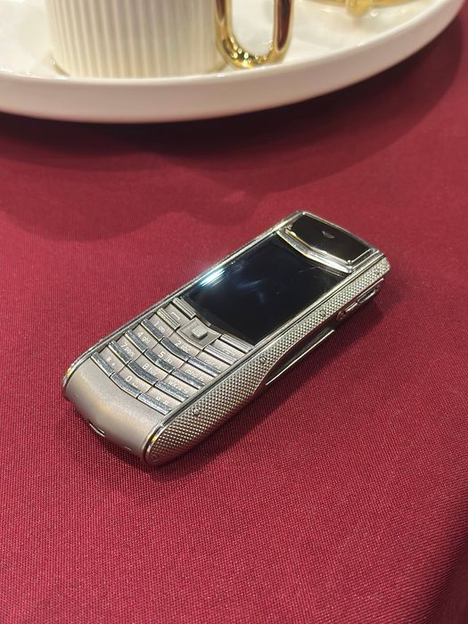 Оригинальный Vertu