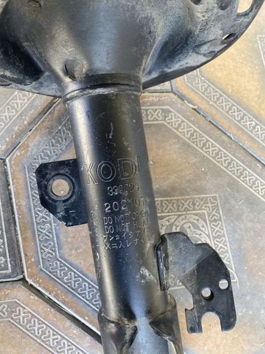 Запчасть на камри