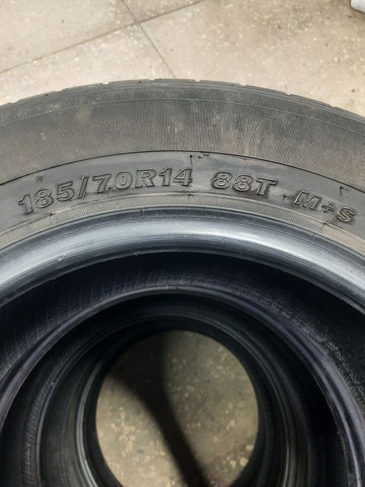 Автомобильные шины, летние.  185/70R14