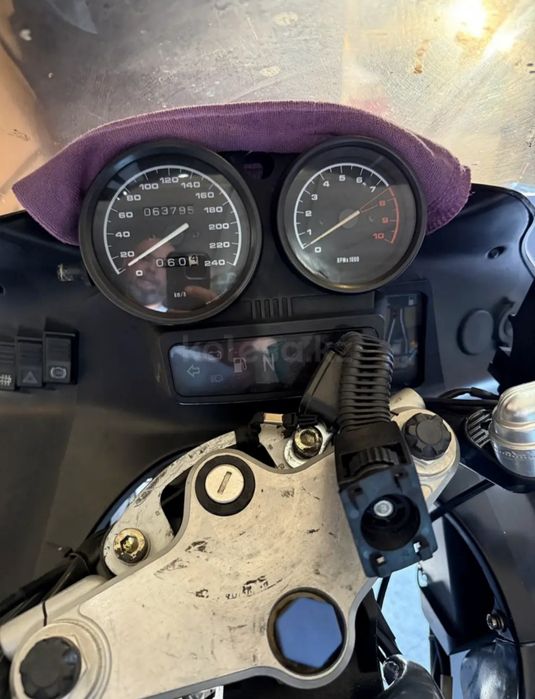 Продам мотоцикл BMW R1100RS