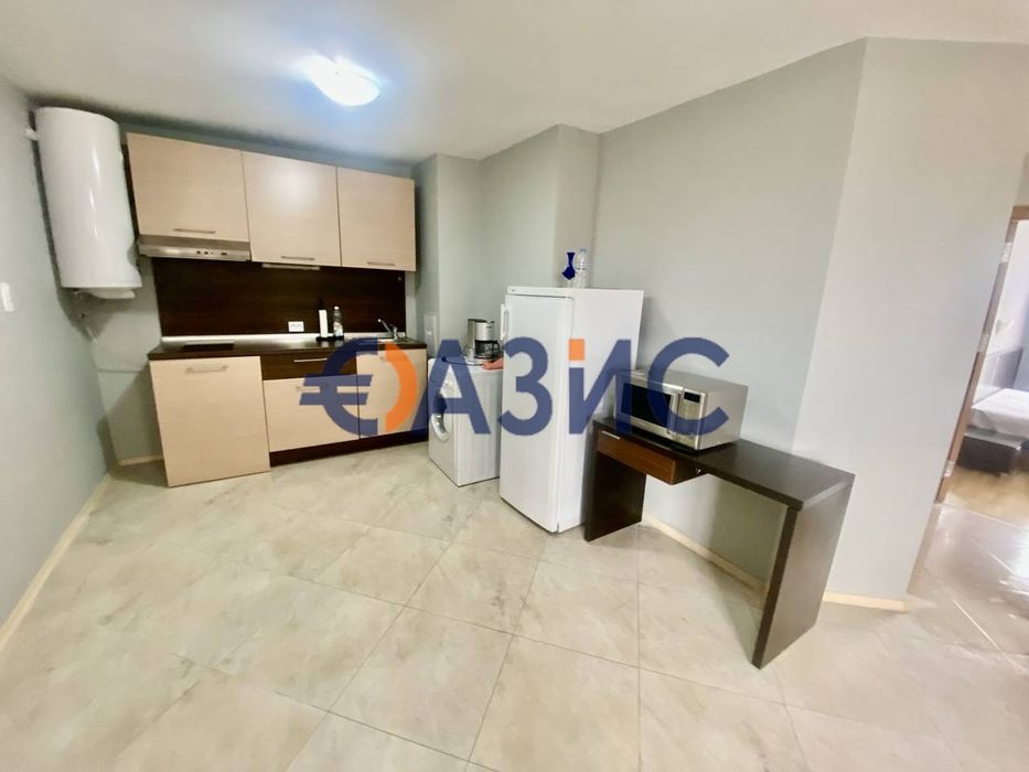Продава се Тристаен апартамент в Свети Влас - 117 кв.м за 1026 €/кв.м - Снимка #10