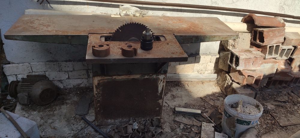 Четириоперационна дървообработваща абрихт, циркуляр, фреза бор