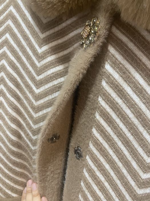 Елегантно палто за повод