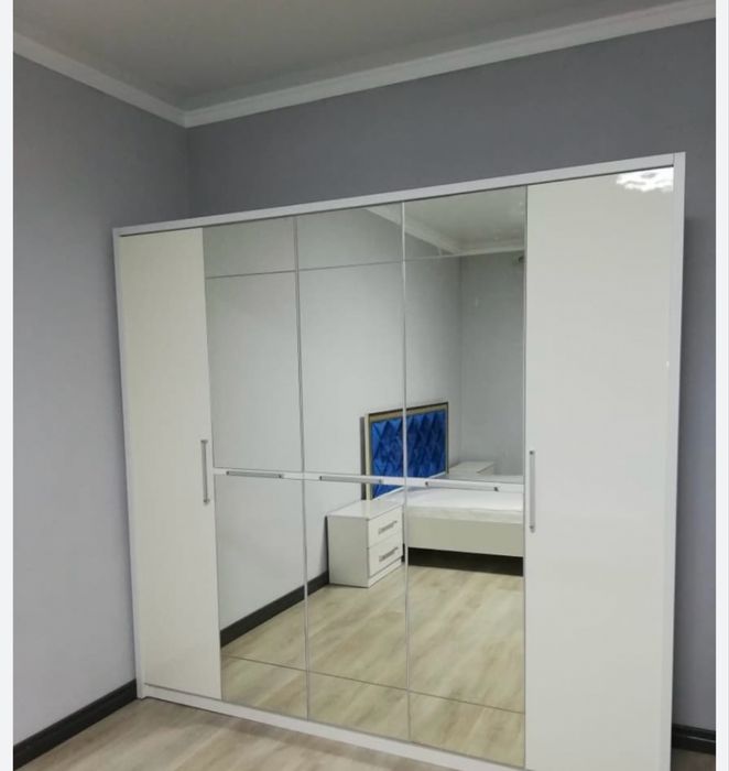 Шкаф, тумбочка, комод