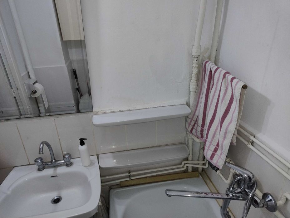PF, 2 camere, Podu Ros - langa facultati tehnice