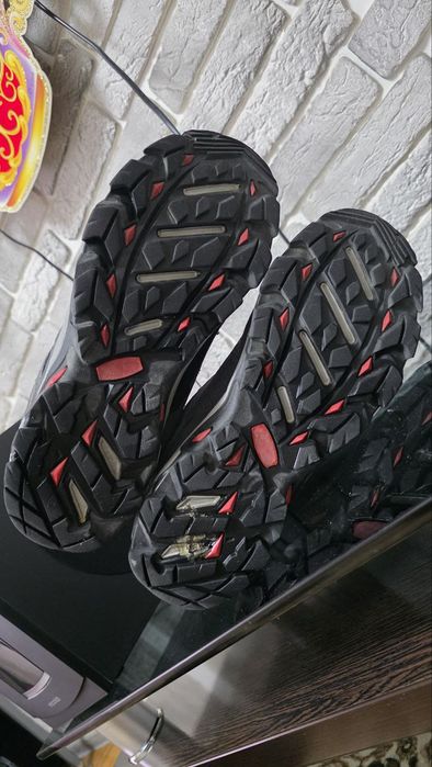 Кроссовки The North Face