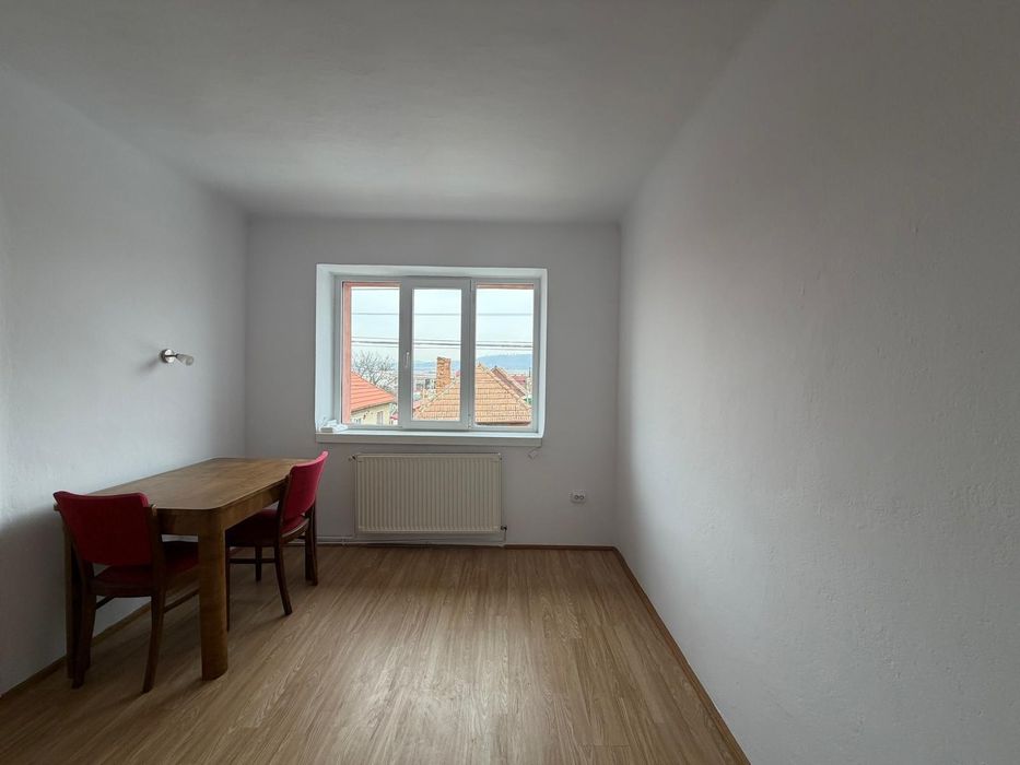 Casa 4 camere Trei Stejari