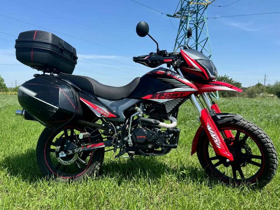 Продам мотоцикл 250 кубов