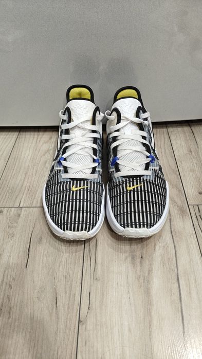 Nike lebron witness 6 Nr 46