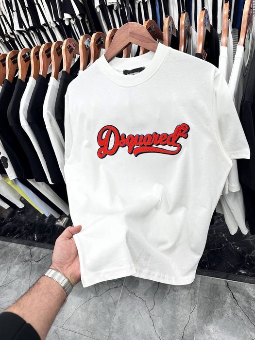 Мъжки тениски различни модели