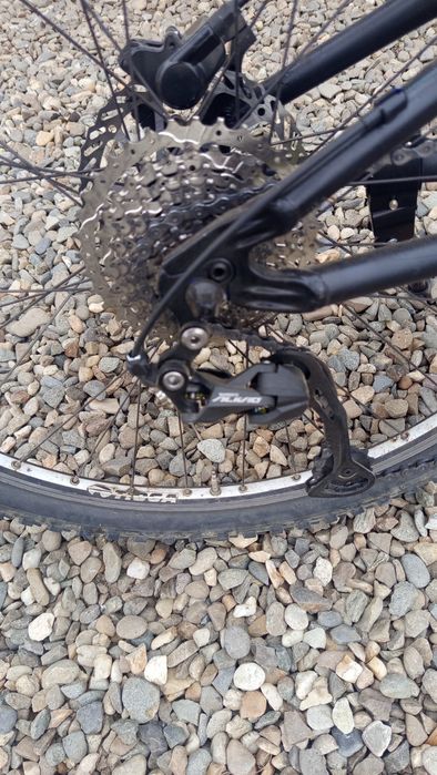 Bicicleta full suspension