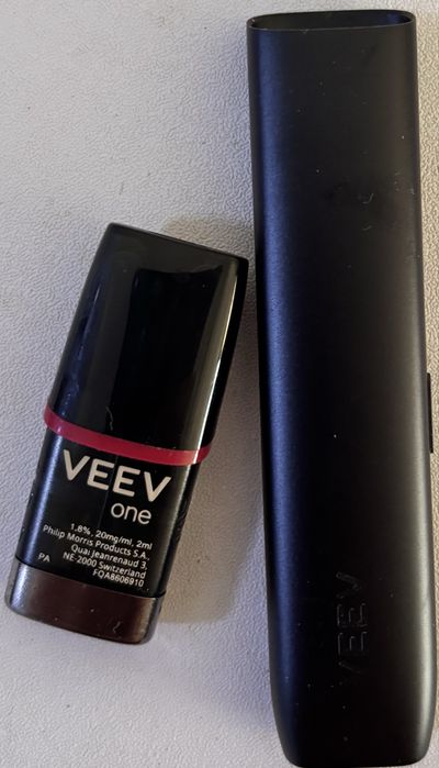 Dispozitiv de vapat, veev one