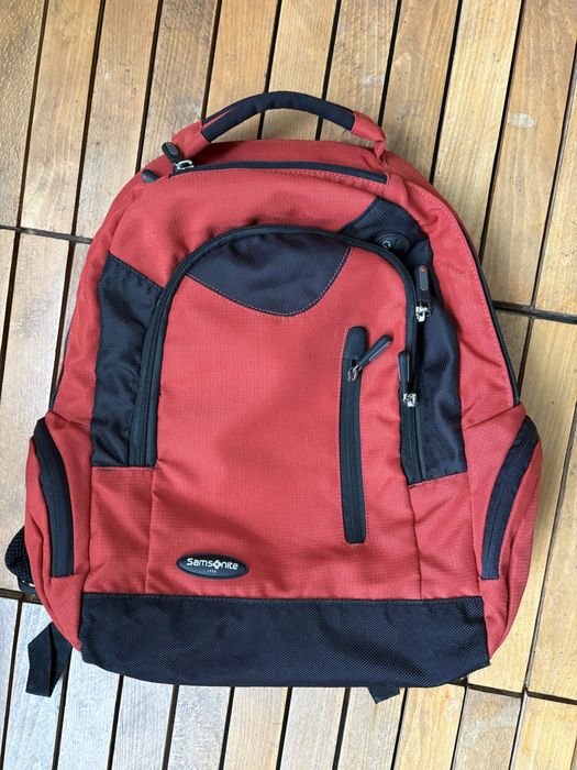 Голяма раница Samsonite с отделение за компютър