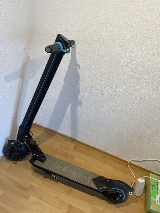 Trotineta electrica pentru piese Myria