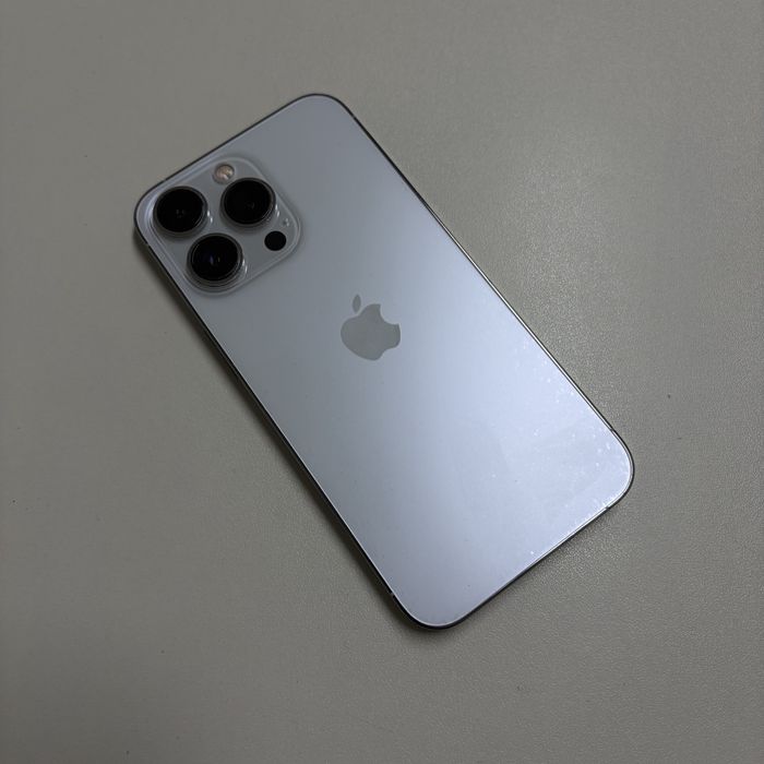 Magazin vinde: iPhone 13 Pro 128gb si 13 Pro Max 256gb cu baterii noi