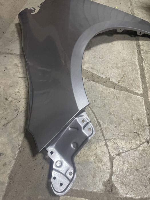 Переднее левое крыло corolla e210 американец