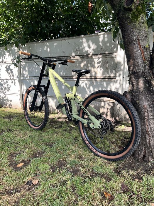 Bicicleta Cube Two15 race DH Codlea • OLX.ro