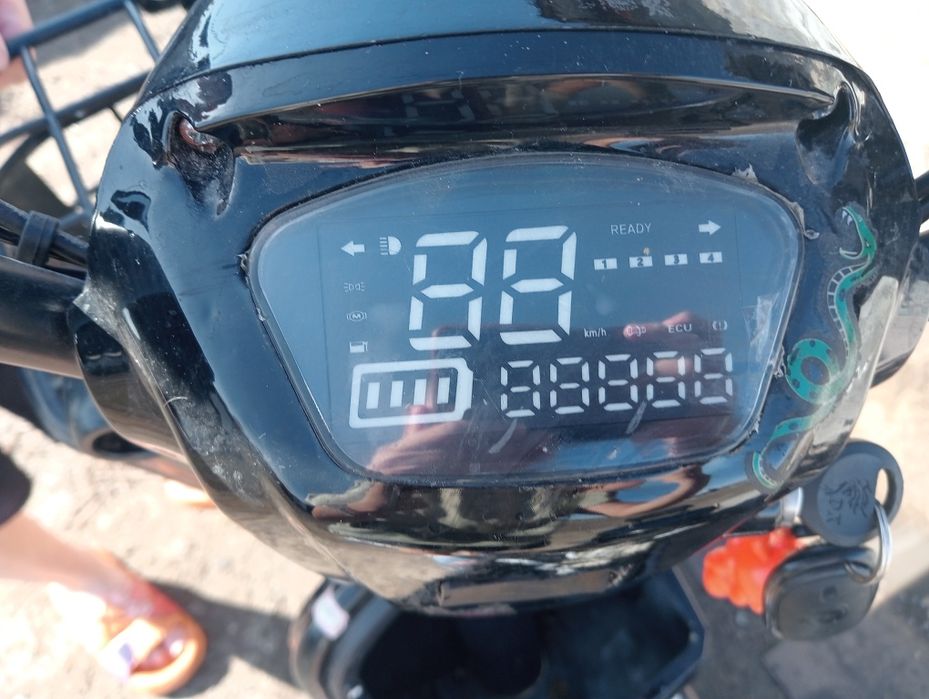 Электро самокат77