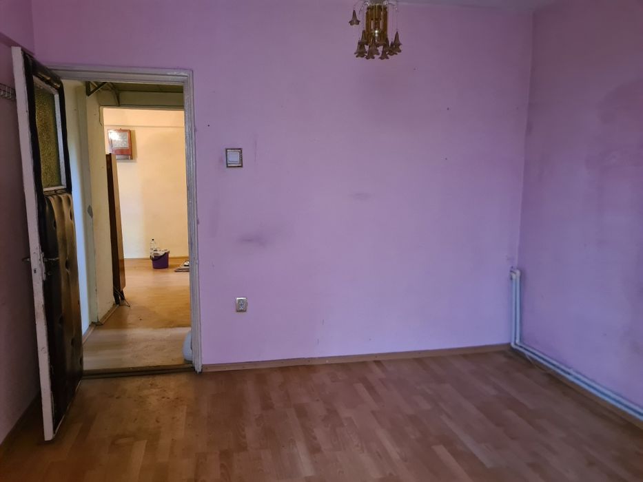 Vând apartament 2 camere