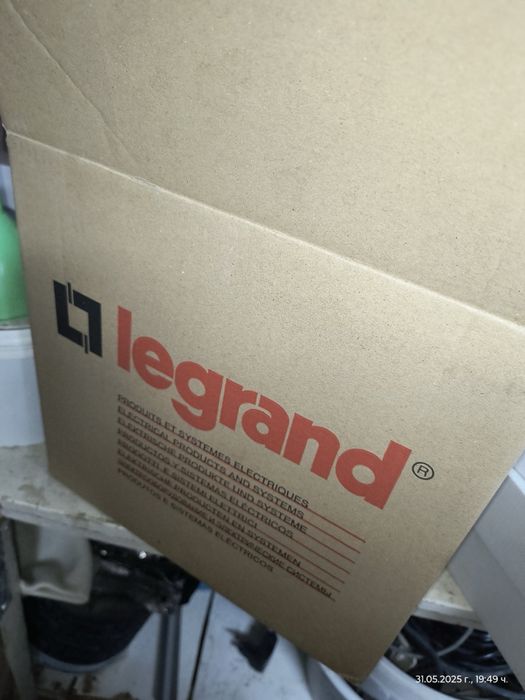 Аварийно осветление Legrand. Led панел за вграждане Philips Ledinaire