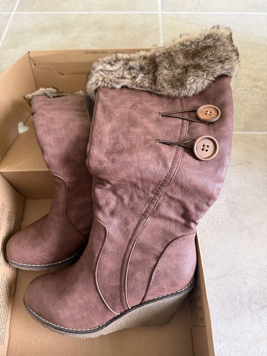 Чисто нови ботуши MODE Queen 39