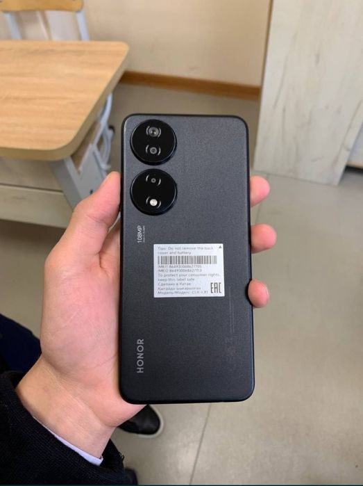 xonor x 7 b qora 8/8 128 turbo