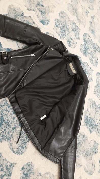 Срочно продаю кожанку