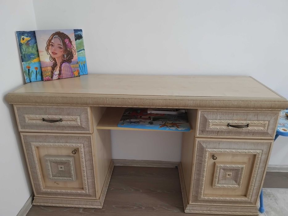 Шифоньер с комодом