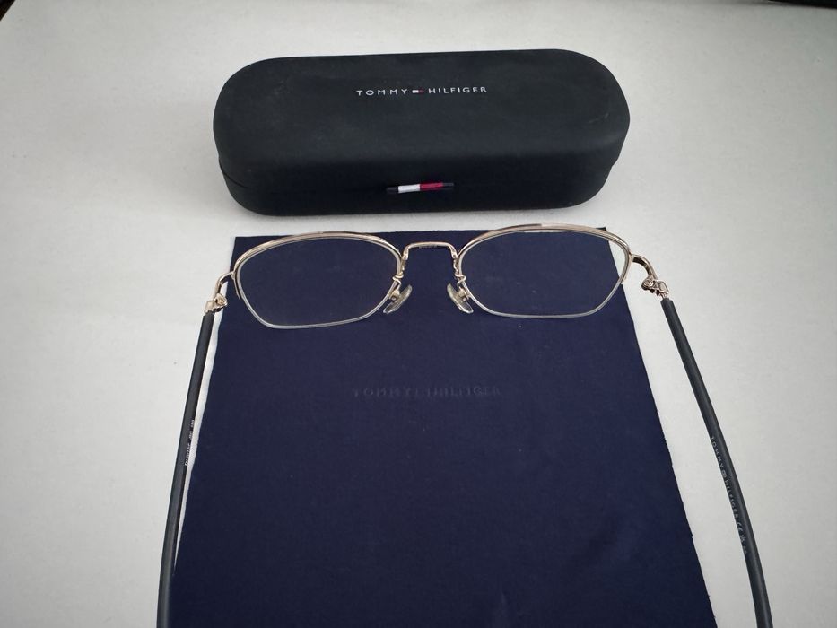 Ochelari de vedere Tommy Hilfiger fara dioptrii