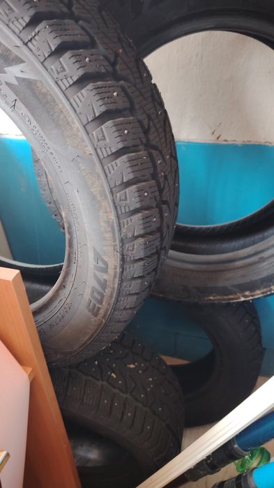 Продам зимние шины