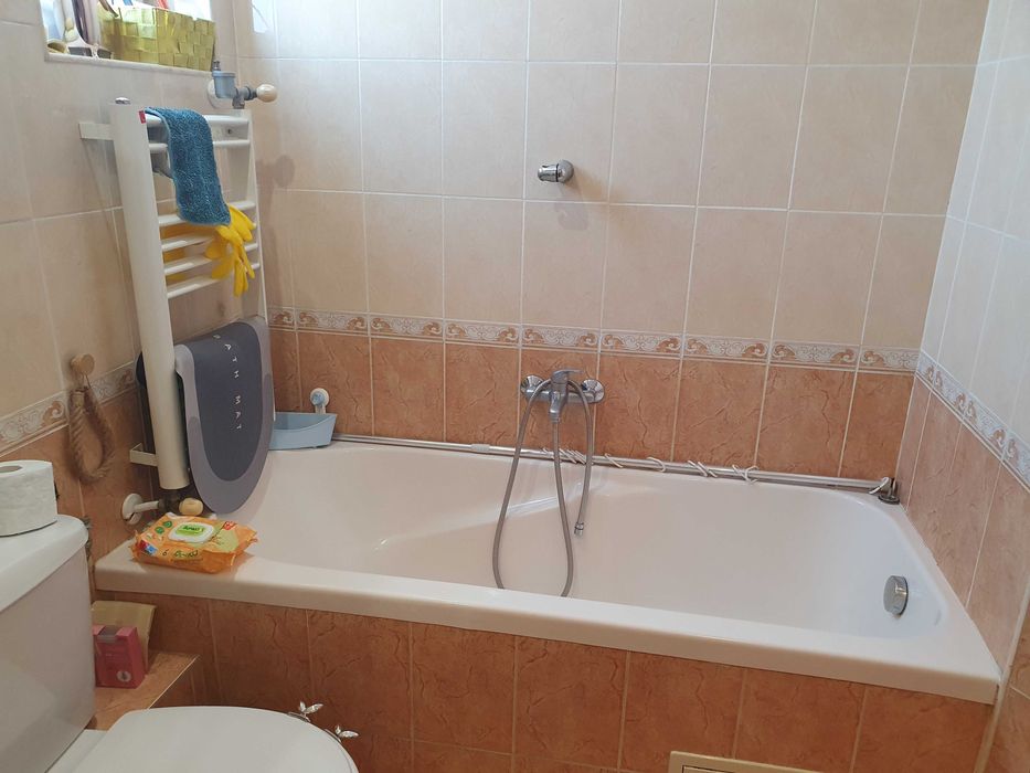 4ст+кухня,монолит,120кв.м.,ет.5,след осн.ремонт,Болницата