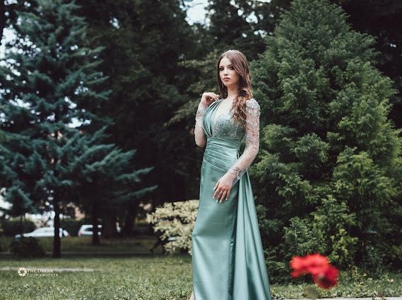 Rochie elegantă,purtată o singura data