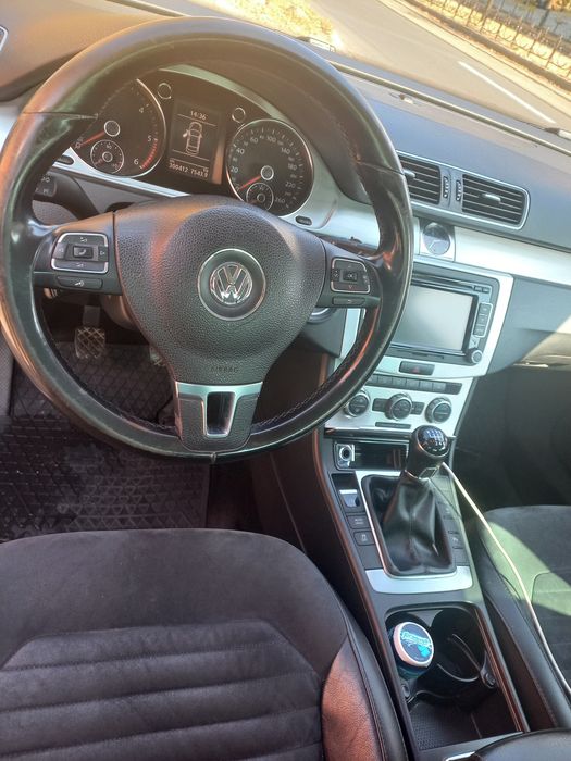 VOLKSWAGEN Passat 2013 — imagine 4