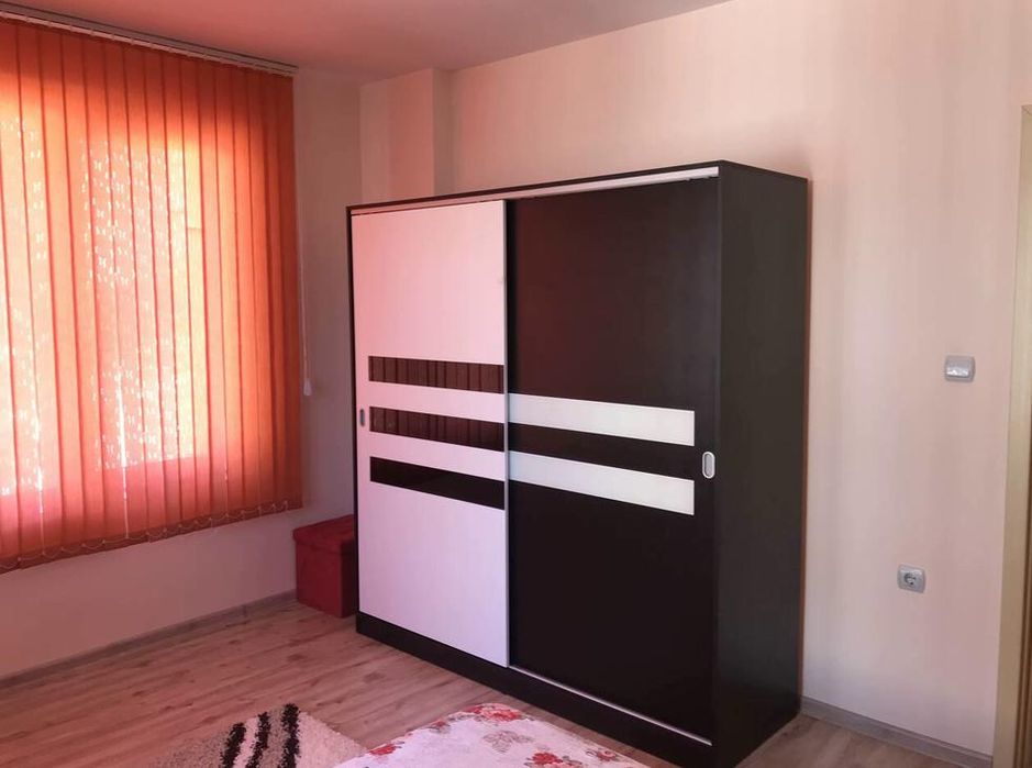 Дава се под наем Тристаен апартамент в Пловдив, Кършияка - 100 кв.м за 500 € - Снимка #4